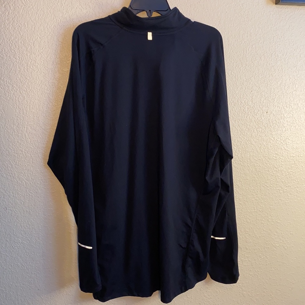 Nike Pull Over - image 6